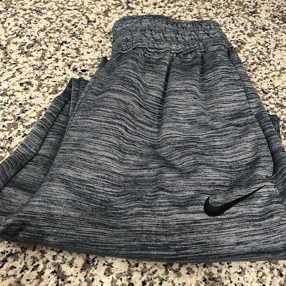 Men’s NIKE joggers